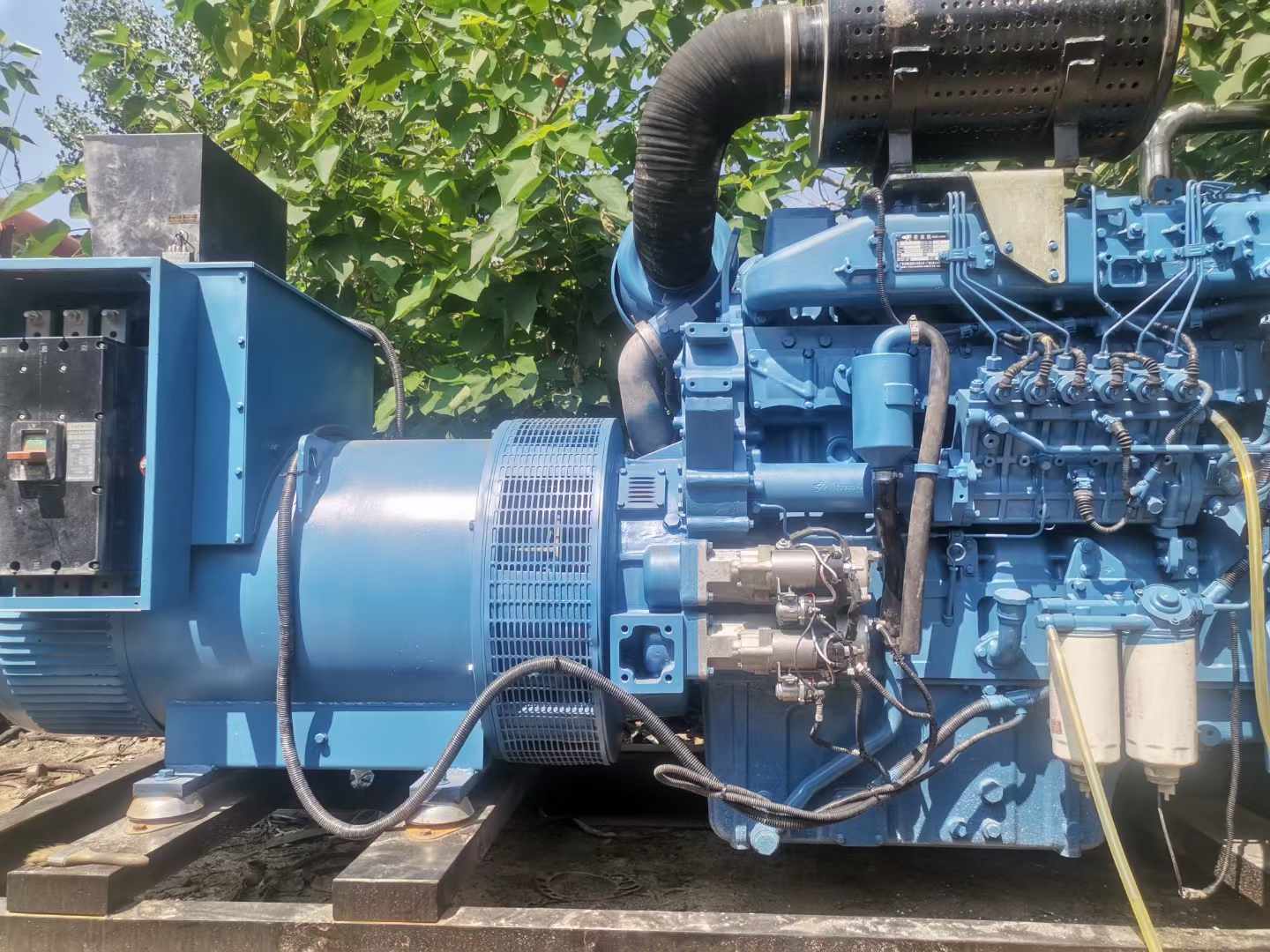 纳溪详细说明降低 800kW 柴油发电机输出电流波动的方法