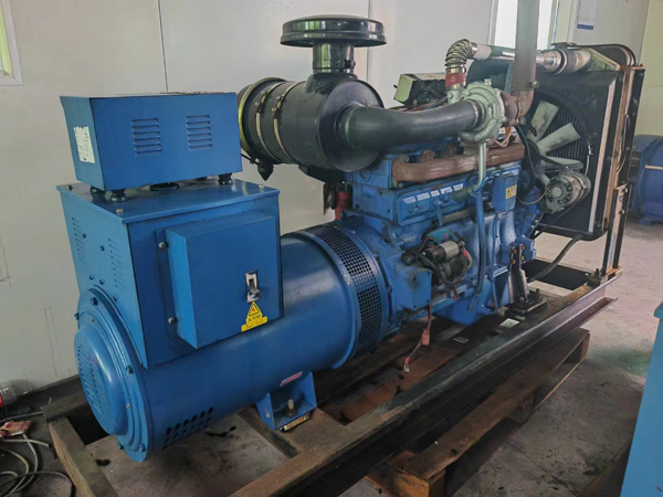 纳溪100kW柴油发电机组使用多级机油有哪些优缺点？